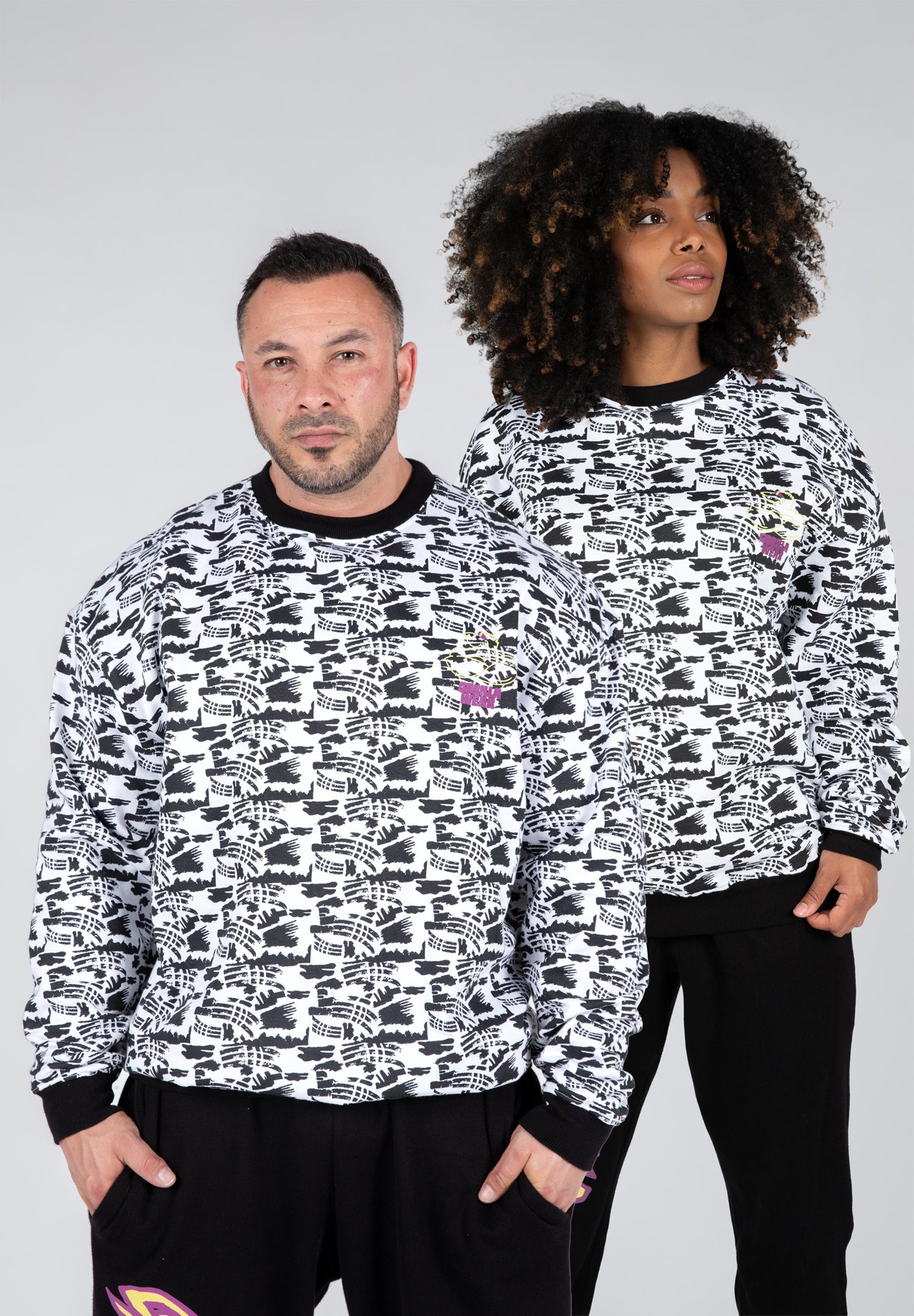 Legacy Oversized Sweatshirt - White/Black - 2XL